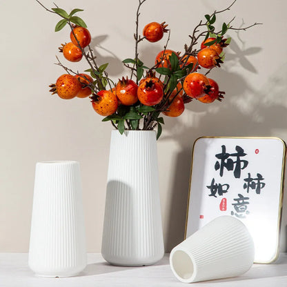 Vase nordique élégant en plastique résistant, ornement pour compositions florales, décoration de salon, art floral créatif