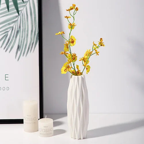 1 vase nordique en plastique, petit pot de fleurs frais simple, bouteille de rangement pour fleurs, décoration moderne pour salon et maison.
