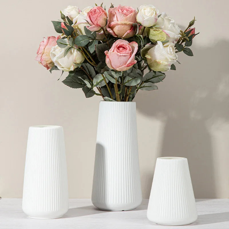 Vase nordique élégant en plastique résistant, ornement pour compositions florales, décoration de salon, art floral créatif