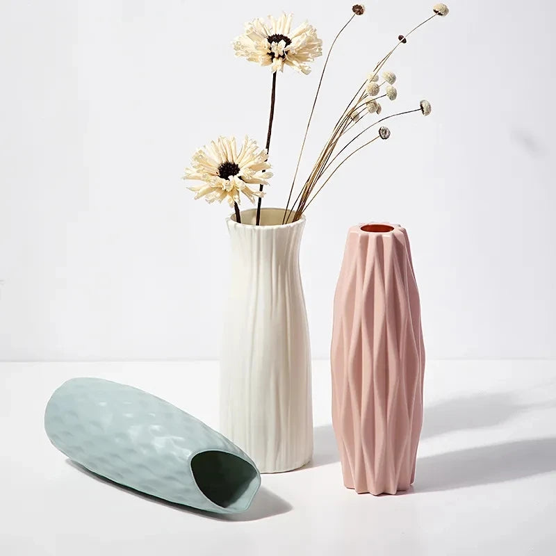 1 vase nordique en plastique, petit pot de fleurs frais simple, bouteille de rangement pour fleurs, décoration moderne pour salon et maison.
