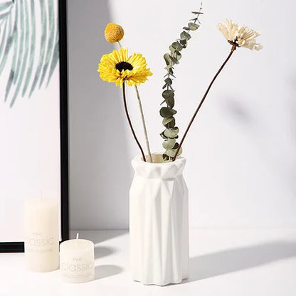 1 vase nordique en plastique, petit pot de fleurs frais simple, bouteille de rangement pour fleurs, décoration moderne pour salon et maison.